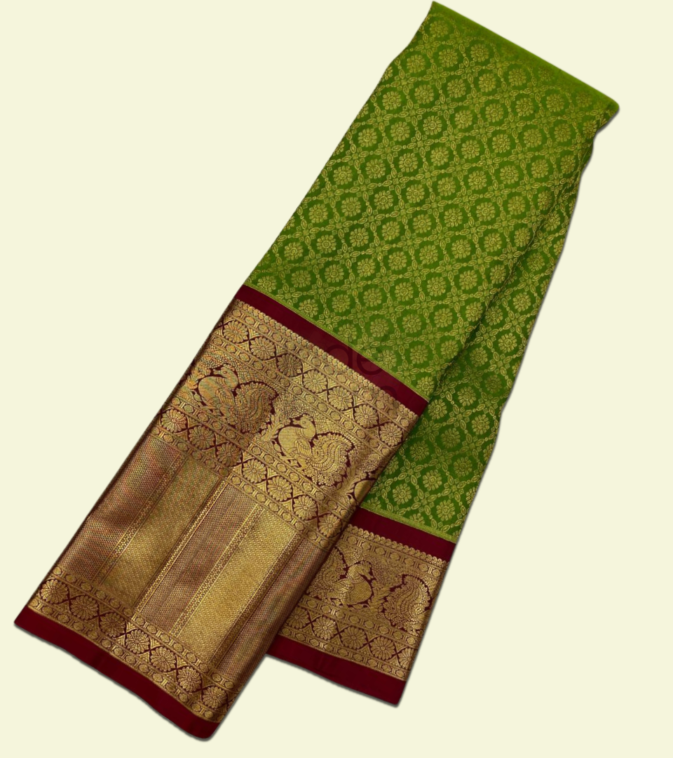 Green and Gold Border Kanjivaram Silk Saree-002