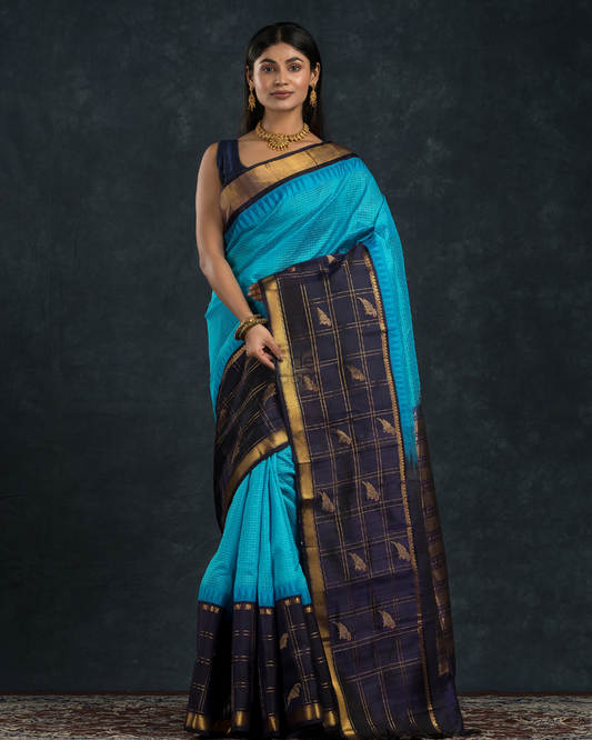 Korvai Saree in Royal Blue - Golden Line Border - 005