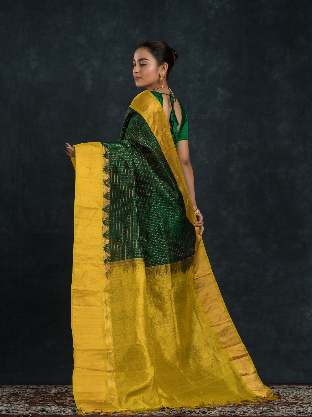 Korvai Saree Forest Green Design and Yellow Border -111