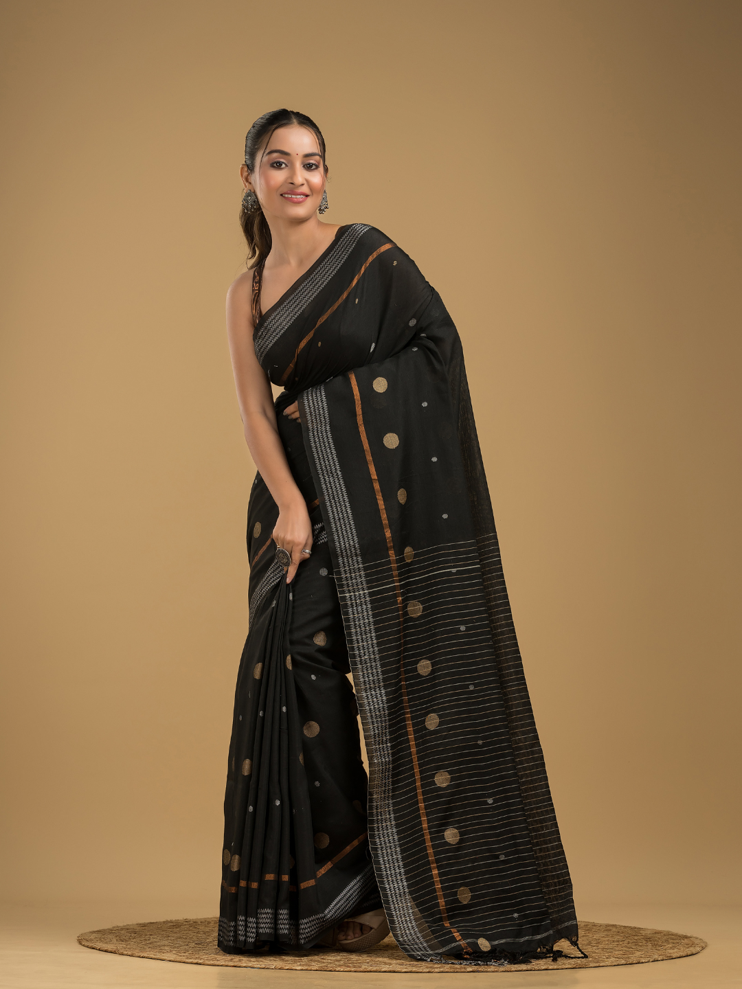 Ink Black Jamdani Saree - 037