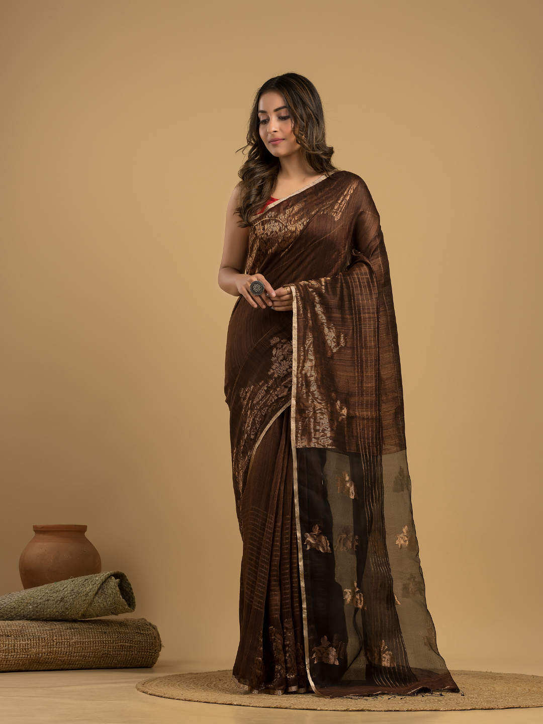 Matka Silk Jamdani Saree With Dark Brown and Black - 029