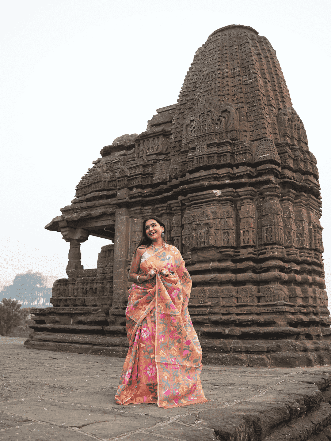 Coral Orange Jamdani Saree - 060 - indeloom