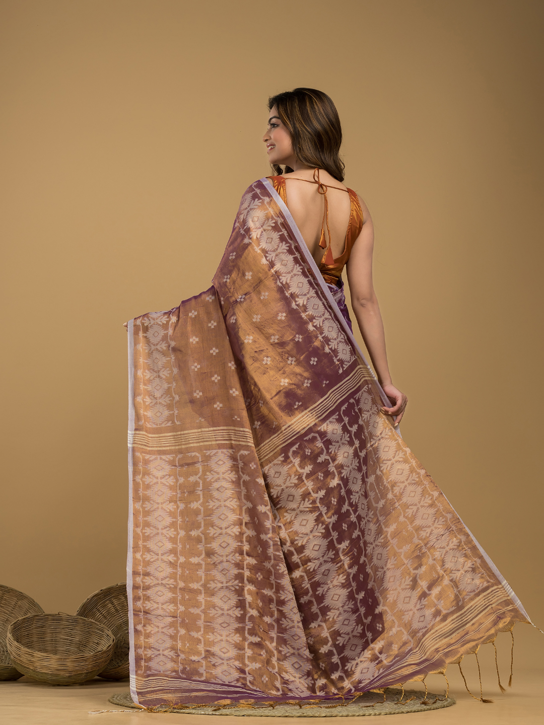 Crepe Pink Tissue Silk Jamdani Saree - 025