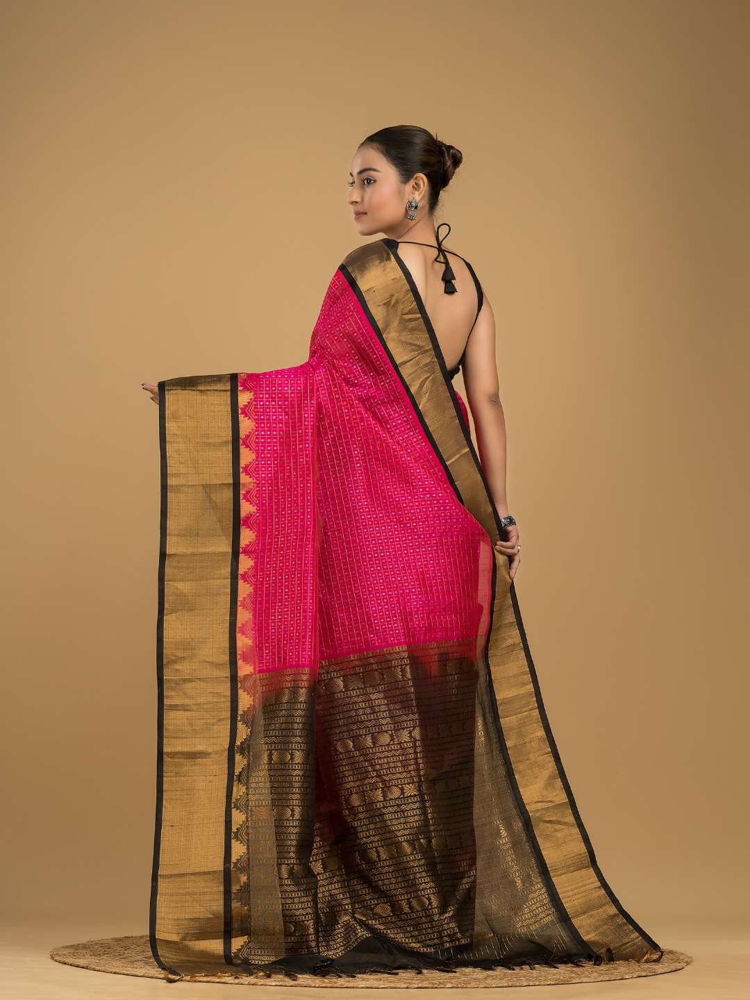 Korvai Saree Lakshadeepam Hot Pink with Black Border - 114