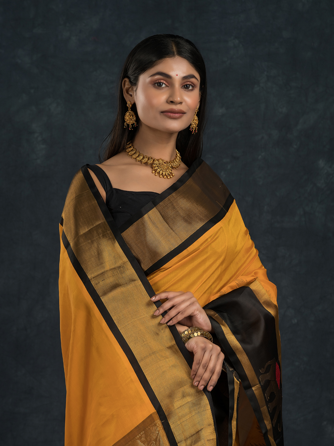 Korvai Saree with elephant Border in Mustard with Black border - 101