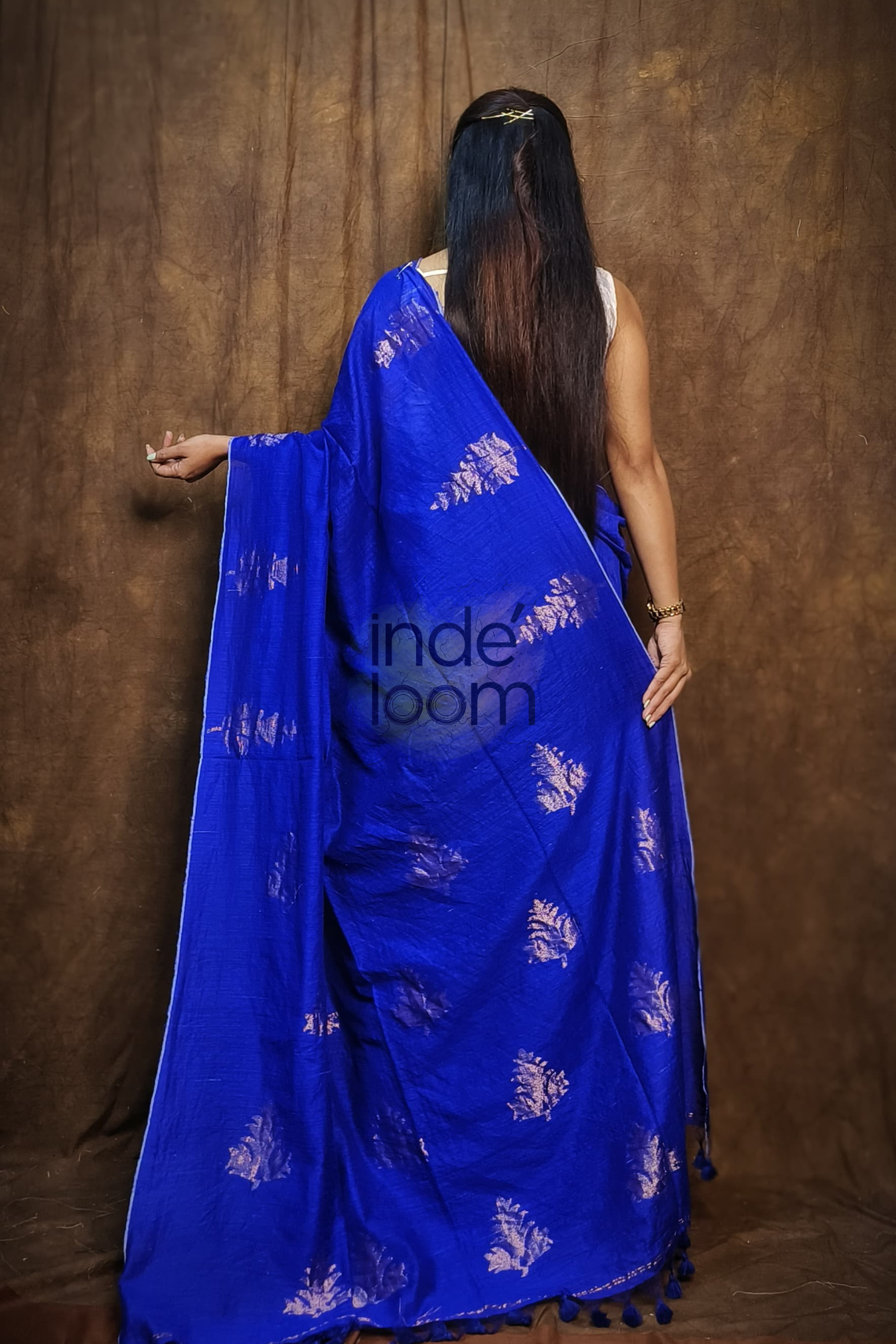 Reshom silk Matka Handloom Saree with Egyptian Blue-114