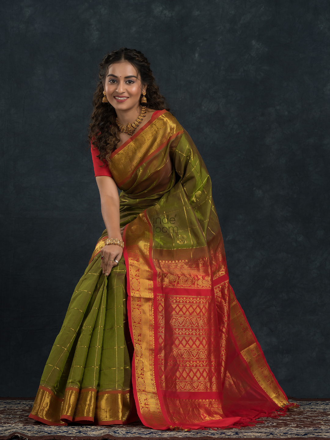 Korvai Saree Mayil-Chakram with Zari Checks Olive Green And Red Border - 121