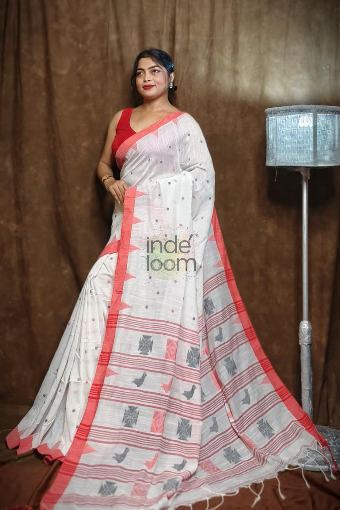 Handloom Linen Checks Saree with Pure White and Red Border-011