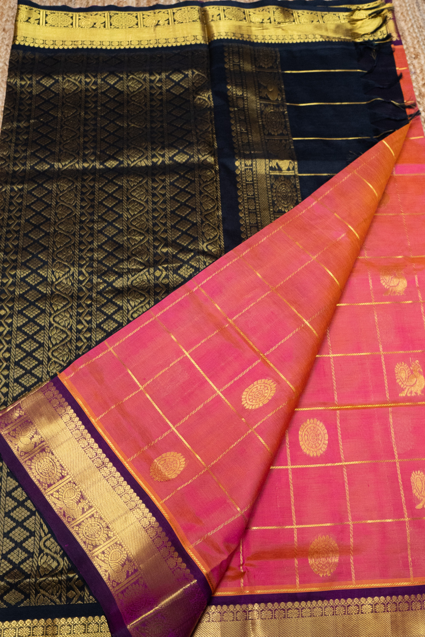 Mayil Chakram with Zari Checks Punch Multishade Pink and Golden Black Border Korvai Saree -147