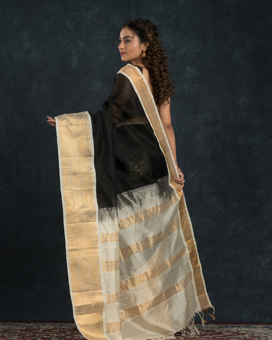 Pure handloom Korvai Saree Rich Black With White Border - 106