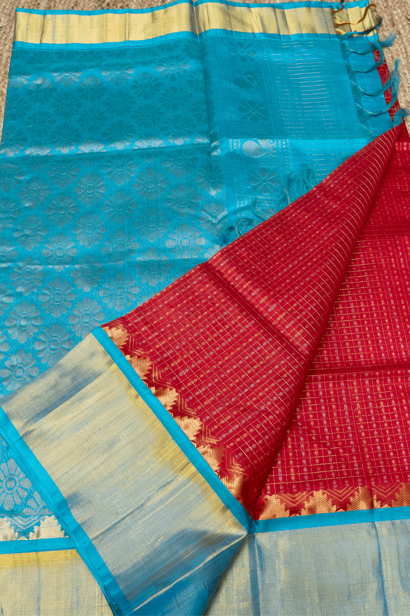 Chilli Red - Sky Blue Border Korvai Saree - 043