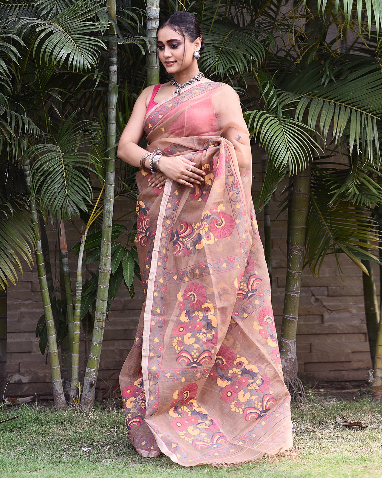 Floral Motifs  Jamdani Saree-007