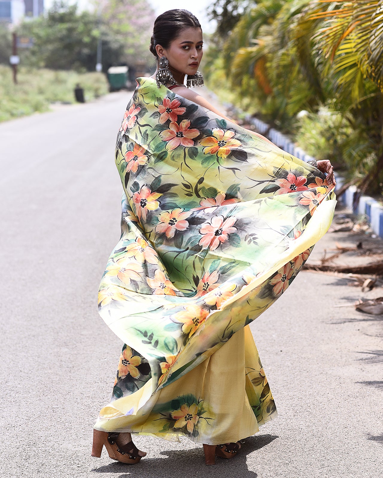 Handpainted Mulberry Handloom Silk Saree-002