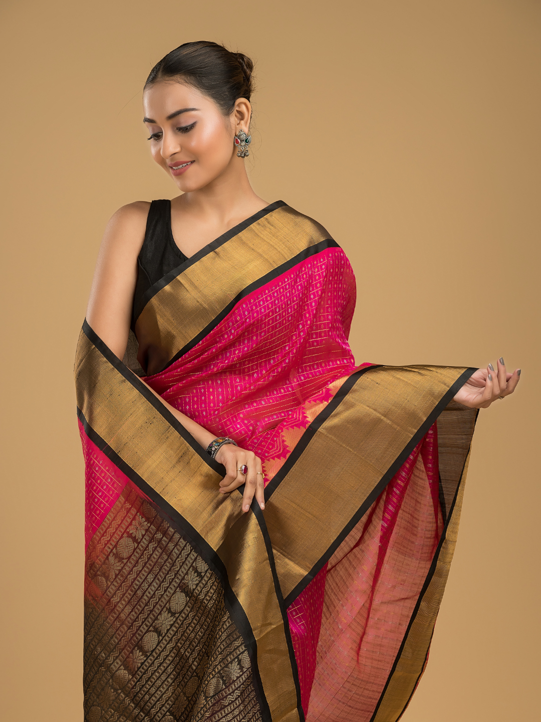 Korvai Saree Lakshadeepam Hot Pink with Black Border - 114