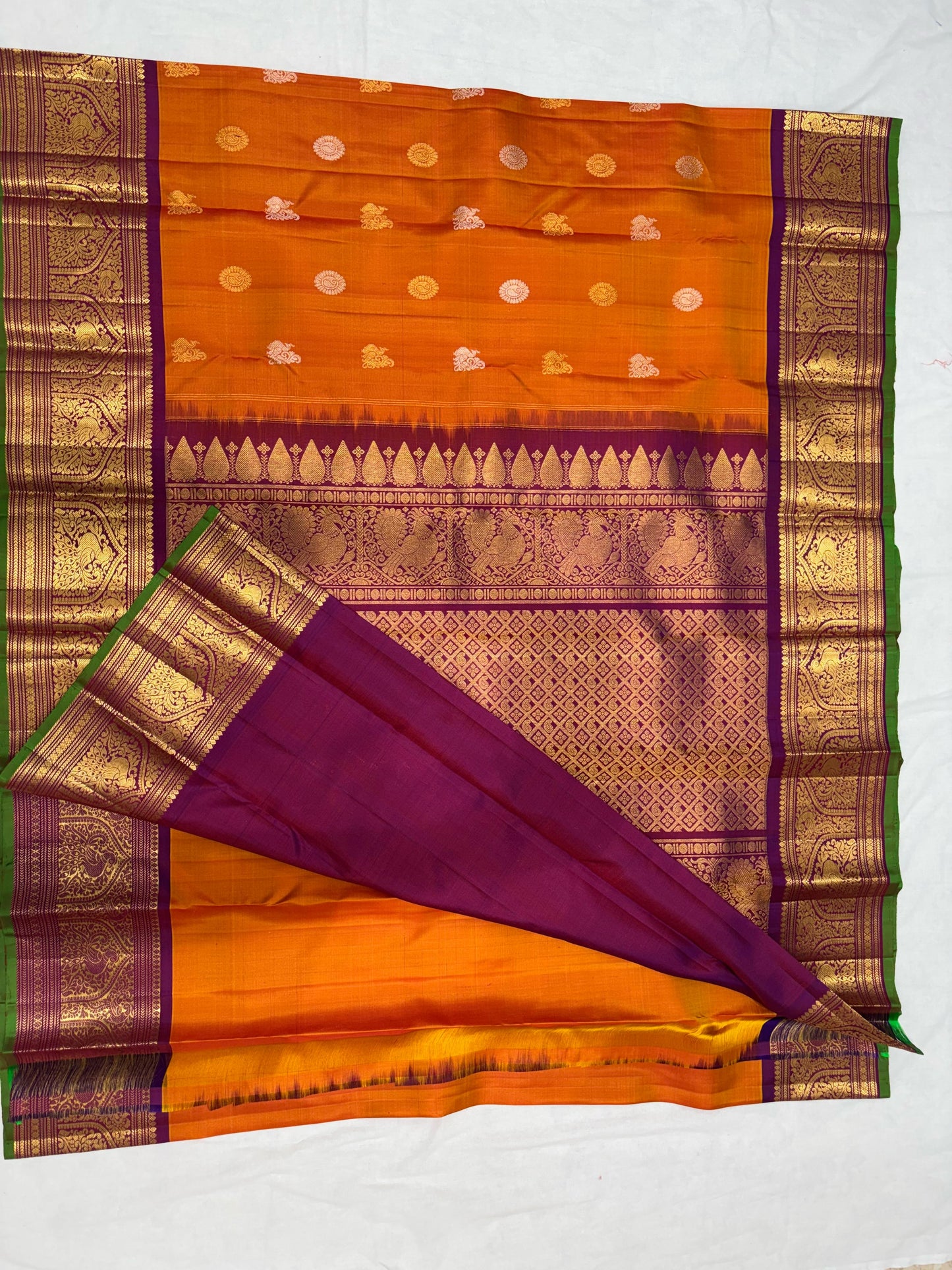 Pure Handwoven Gadwal Silk Saree Pumpkin Orange -002