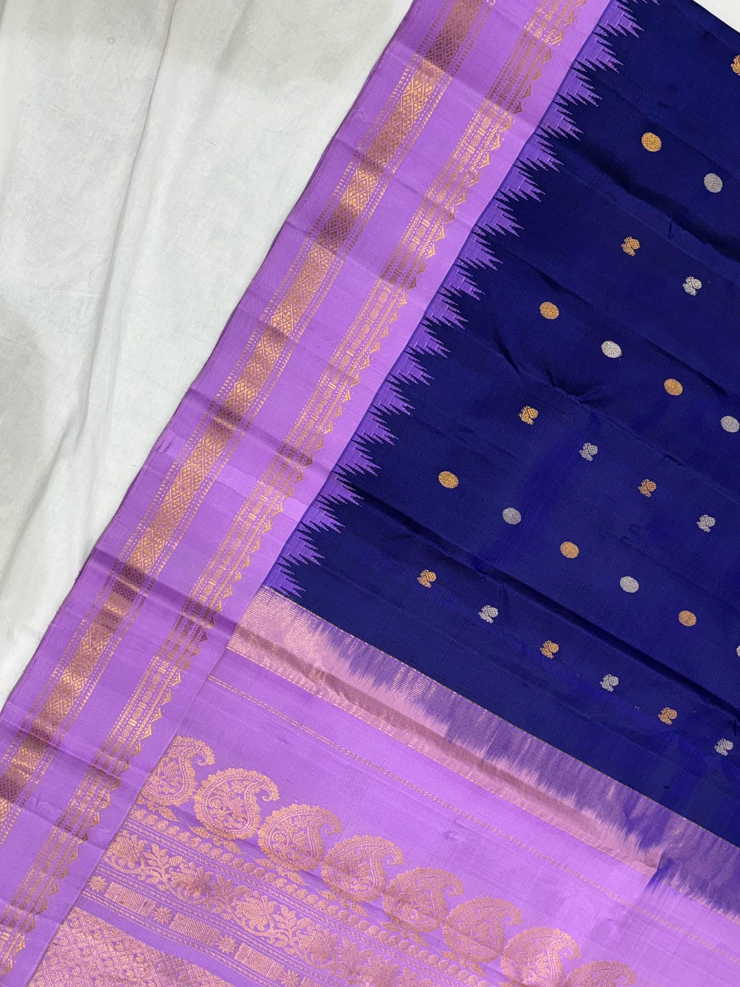 Pure HandwSareeoven Gadwal Silk Saree Midnight Purple -007