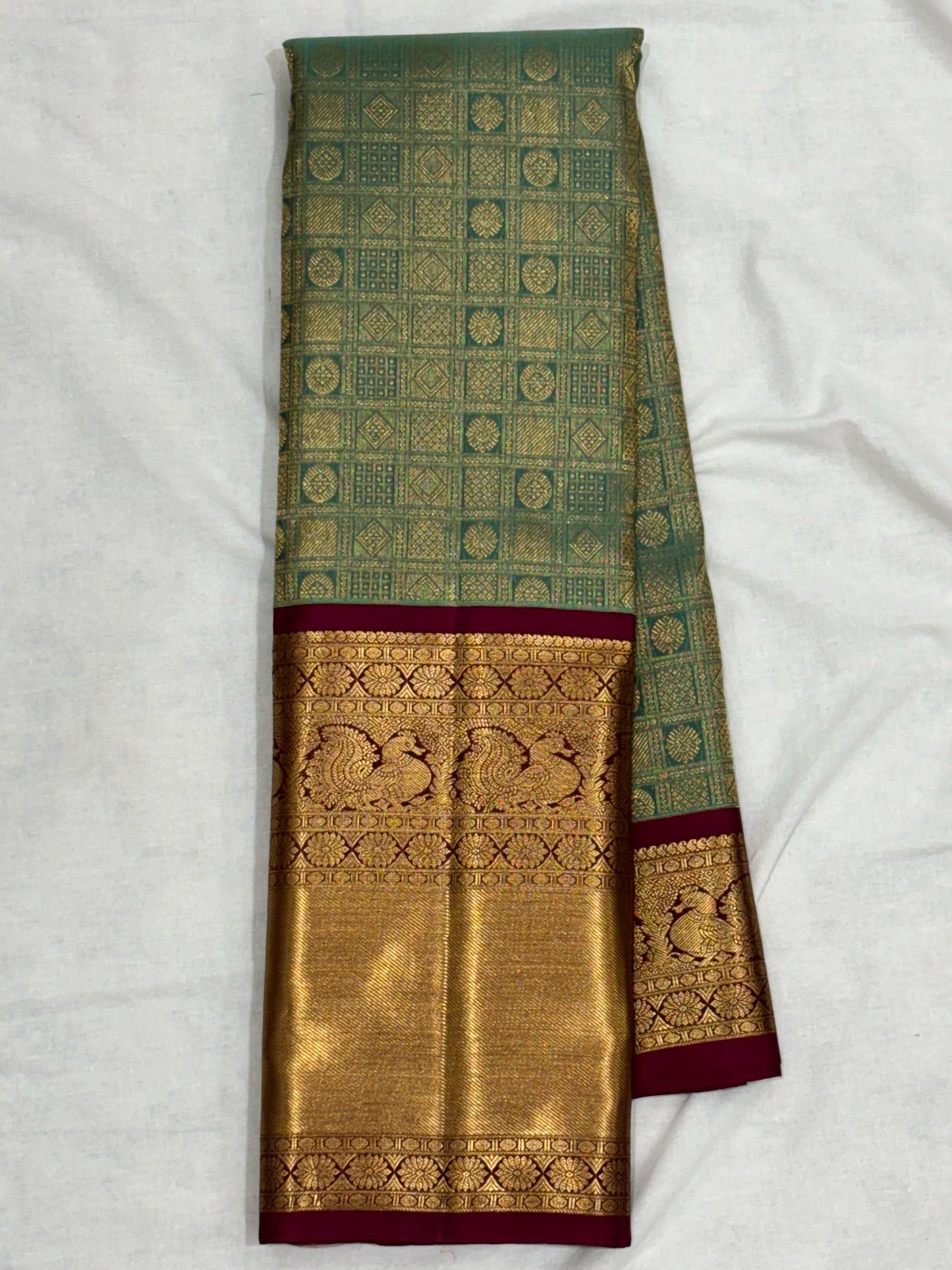 Pure HandwSareeoven Gadwal Silk Saree Persian Green -009