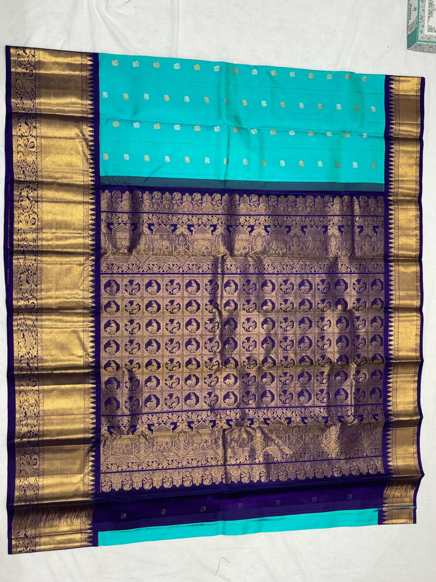 Pure Handwoven Gadwal Silk  Cryan Bule - 028